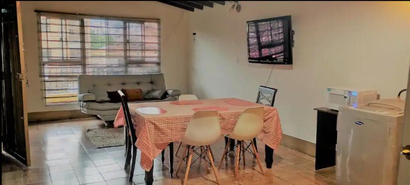 Das Haus Hotell Medellín Eksteriør bilde